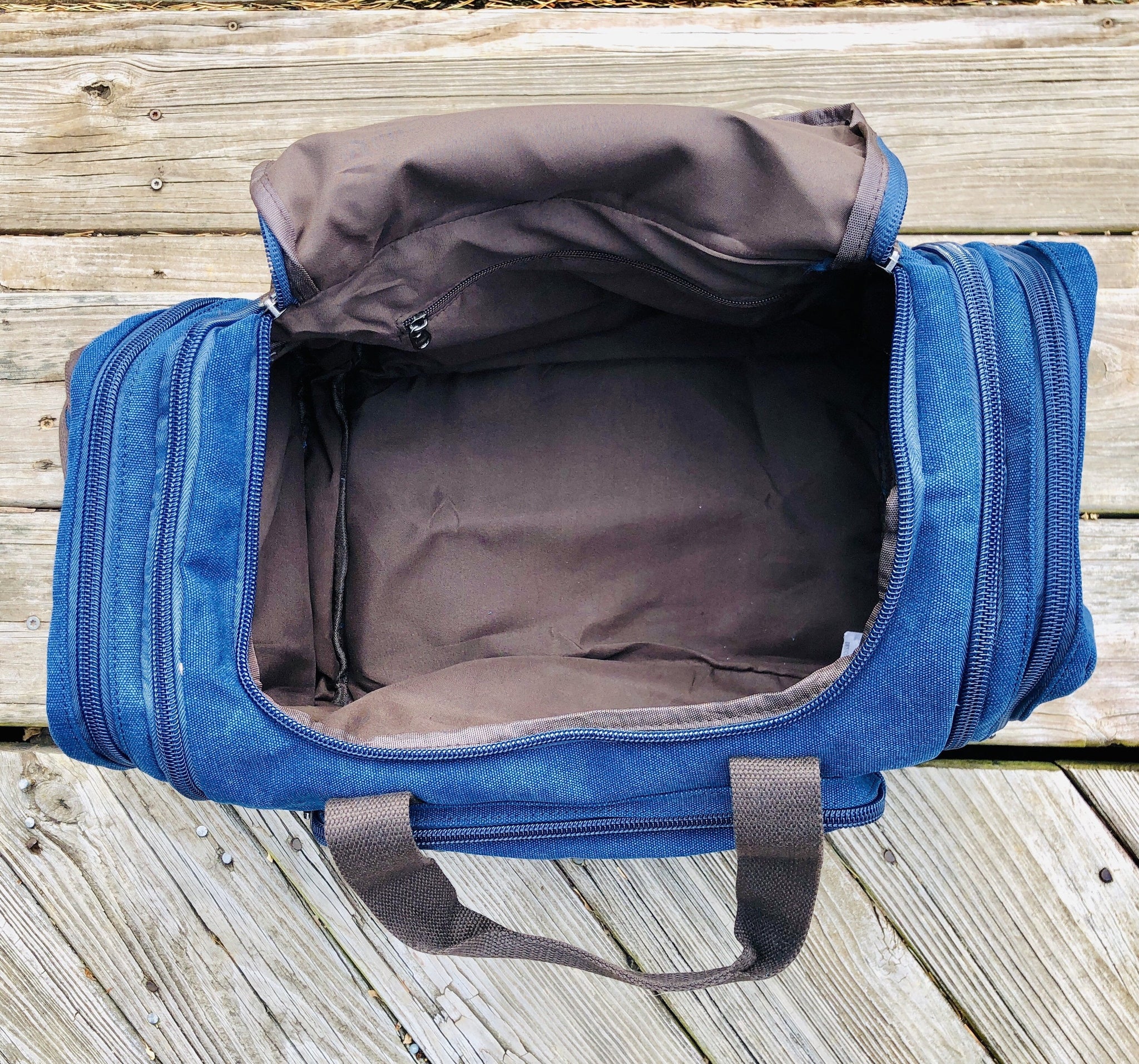 the minimalists duffle bag