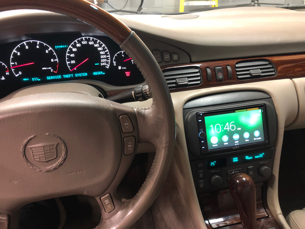 Cadillac STS Sony XAV-AX200 double din