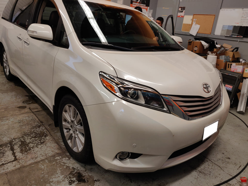 Toyota sienna overdrive radio replacement