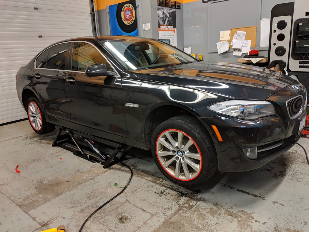 BMW 5 series alloygator installation