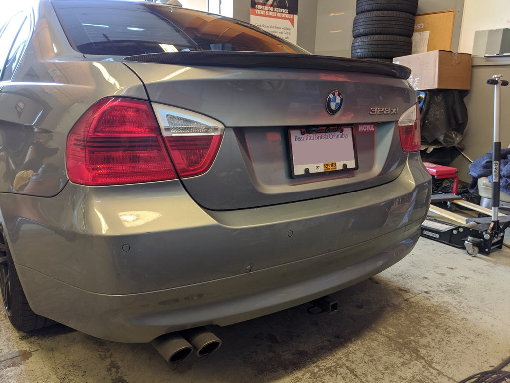BMW E90 carbon spoiler chrome exhaust