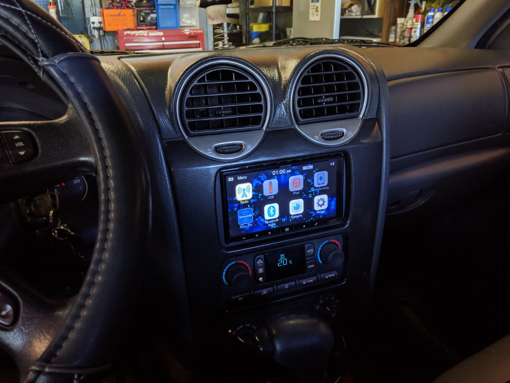 Alpine ILX-W650 Double din gmc envoy