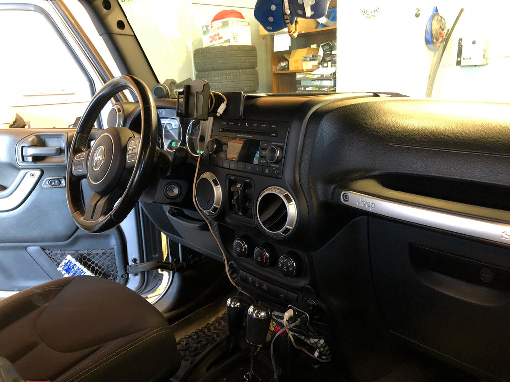 Jeep wrangler radio replacement