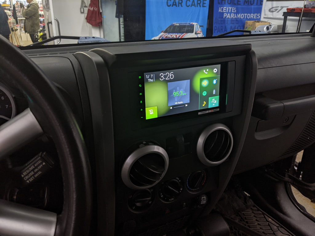 Jeep Wrangler Pioneer DMH-2660NEX Double Din