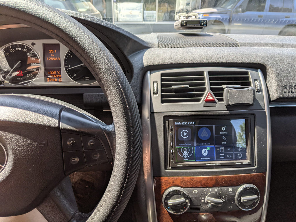 B200 W245 Apple CarPlay Android Auto