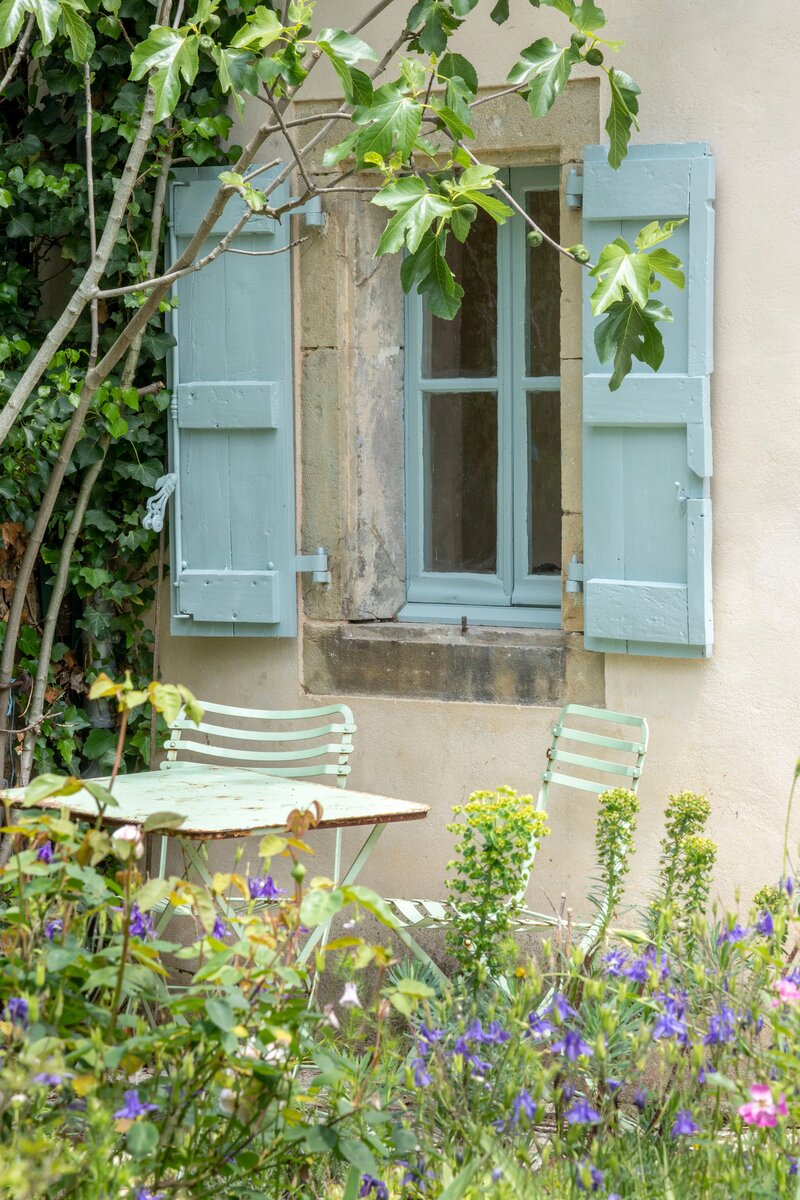 JB03 Rain (Shutters and Windowframe)) - Newsletter and web (1).jpg__PID:854f70f5-df5c-4e28-b0e0-f932cf98f6a5