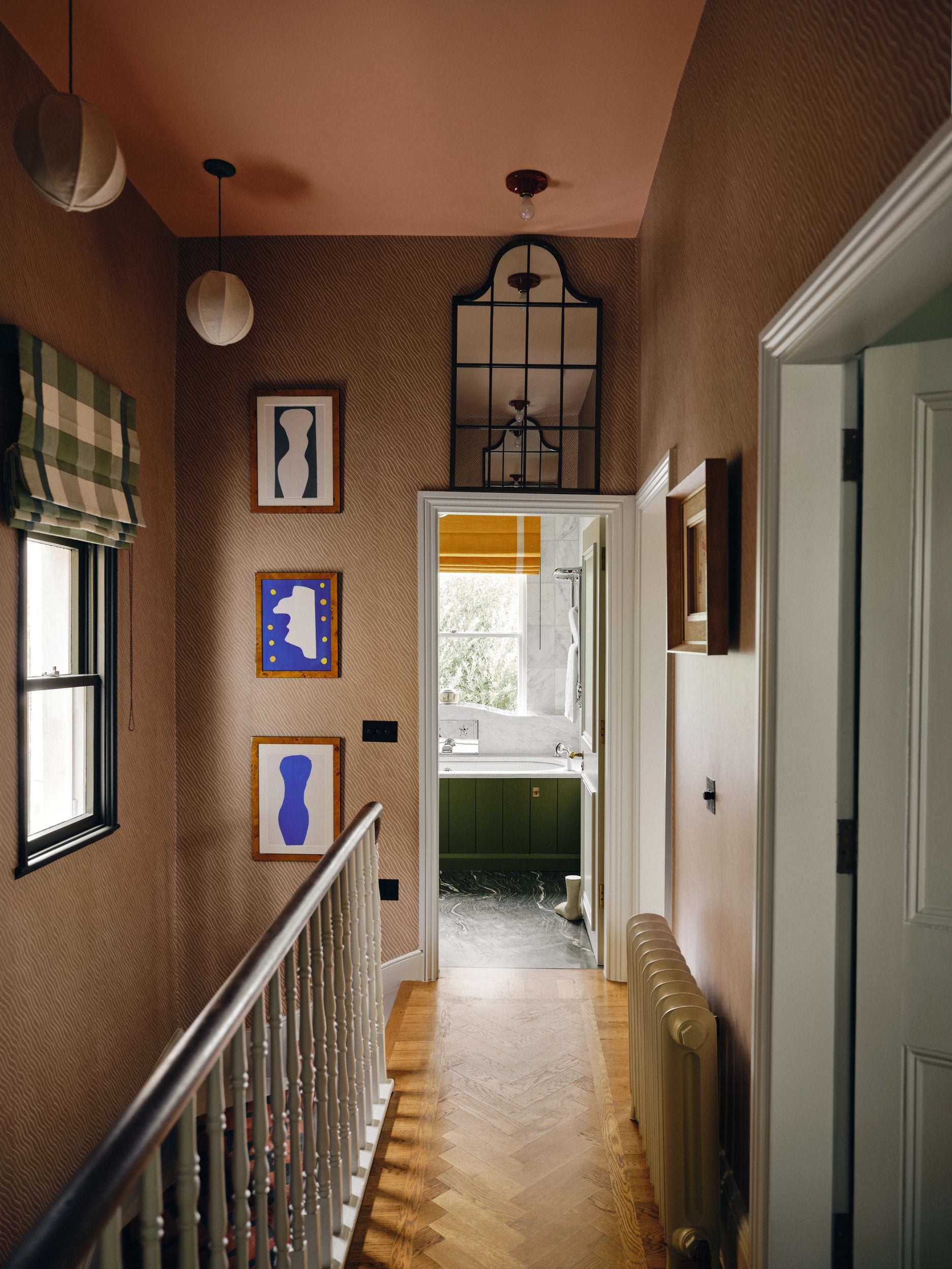 Mylands_Beata_Heuman_BH_Home_05._Landing_1_No.3_Old_Man_s_Beard_Doors_and_woodwork_No.8_Pub_Window_No.17_Mormor_Zaza_Ceiling_-_Large_3a58f4c9-7dd6-4d01-8feb-dcba4010dda2.jpg__PID:d64676f7-7d09-4c8b-be12-5a753b35421c