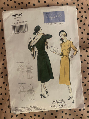 Image of vintage vogue 9346 pattern cover 