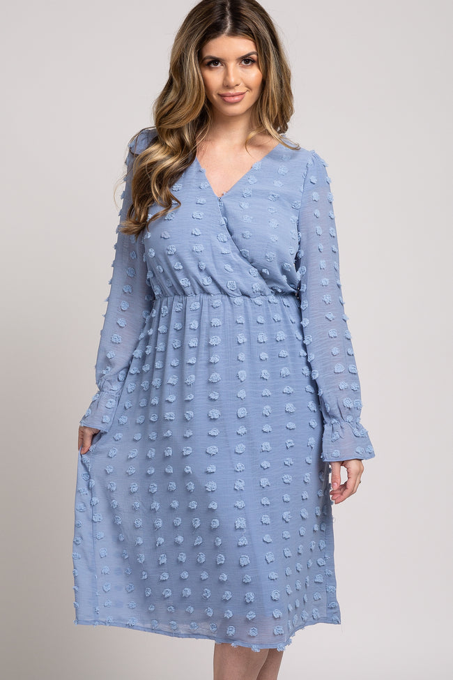 light blue long sleeve maternity dress