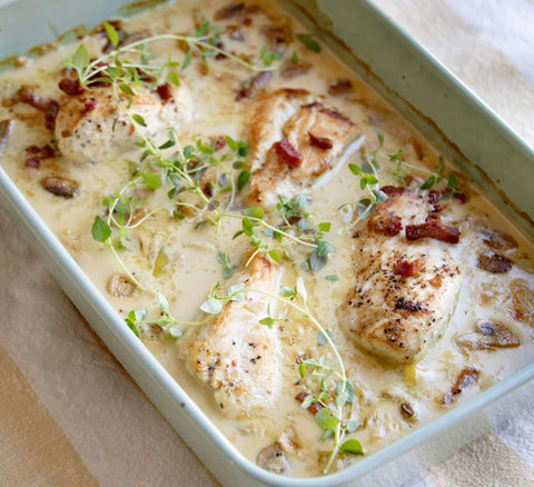 Creamy and Easy Chicken Dinner Recipe in Casserole with Leeks