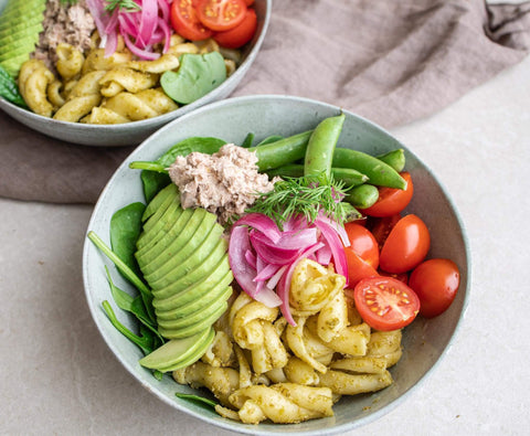 Healthy and Easy Salad Bowl Recipe with Pesto Pasta, Tuna Salad, and Avocado