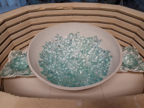 Hanscomb Glass Kiln Photo Glass Bowl in the Making