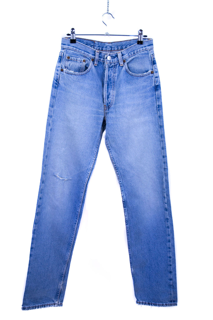 Levi's 501 Perfect Butt Rip Jeans – AVERAGE LOCAL