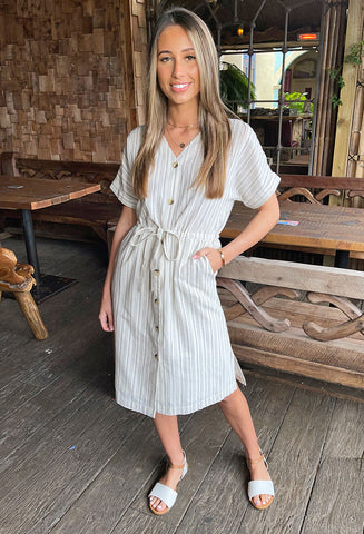 How to Make a Linen Shirt Dress with Tie Sleeves - Merrick's Art