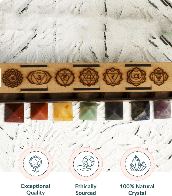 7 Chakra Crystals Pyramid Set