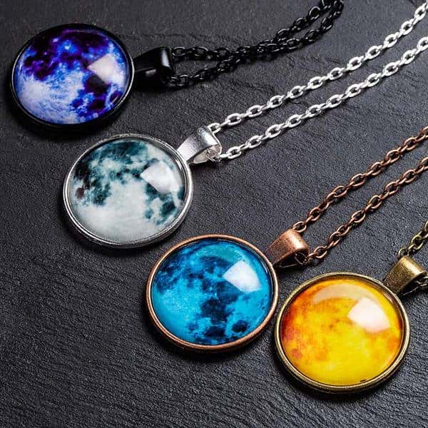 Glowing Moon Necklace – MindfulSouls