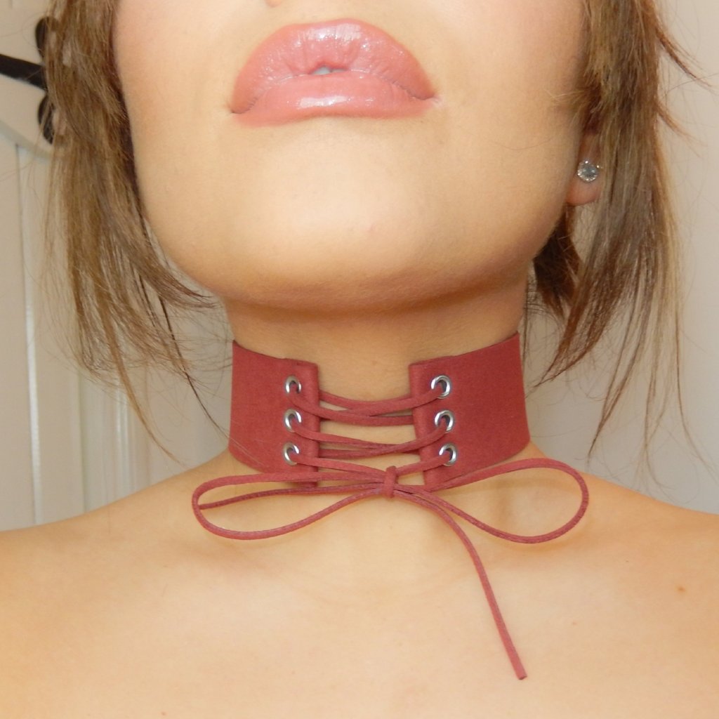 lace up choker necklace