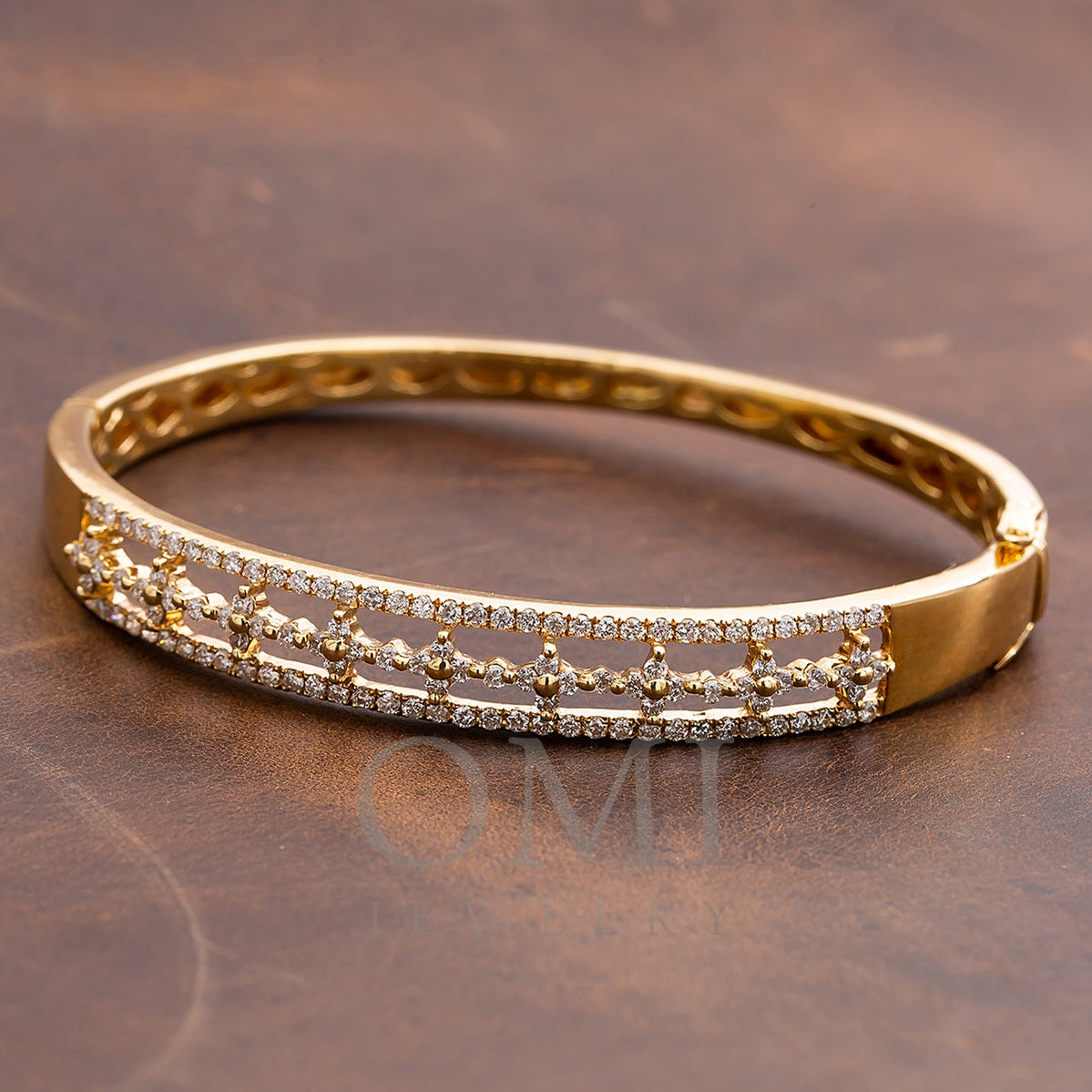 14K Yellow Gold Women's Bracelet With 1.70 CT Diamonds OMI Jewelry