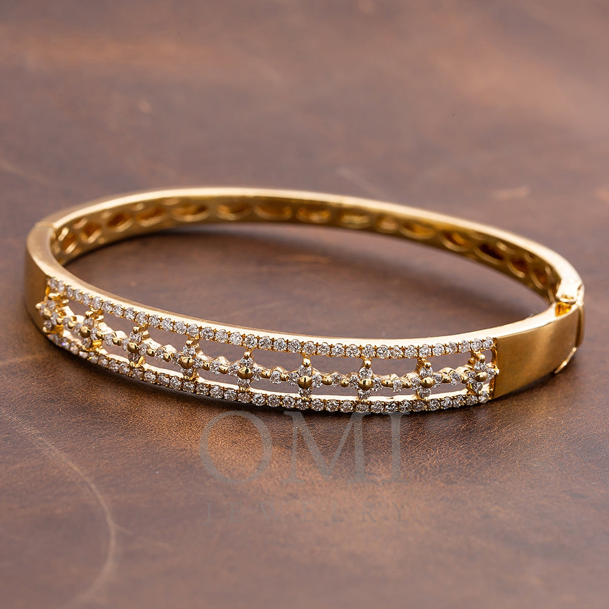 14K Yellow Gold Women's Bracelet With 1.70 CT Diamonds - OMI Jewelry