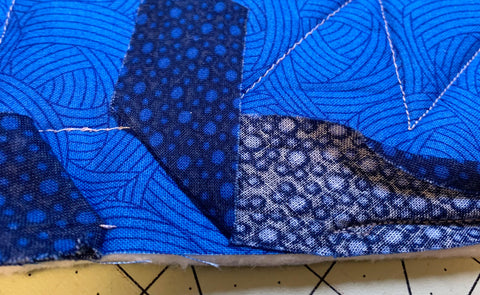 Sewing on Bias tape for quilt binding
