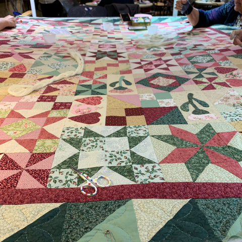 Quilt being quilted at Quilt Days