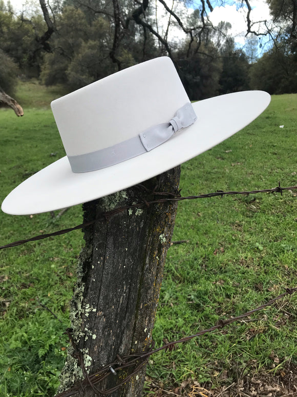buckaroo style hat