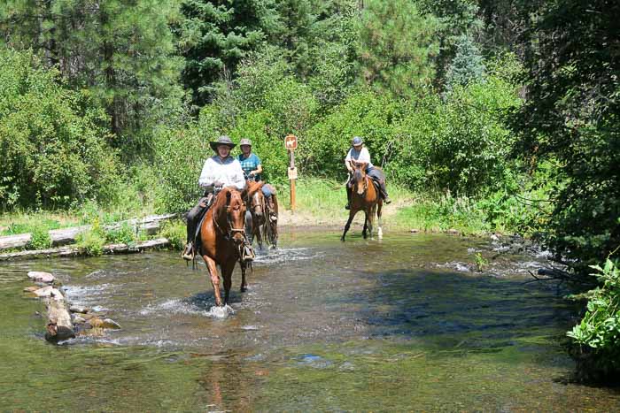 Metolius River Trail, Sheep Springs Horse Camp