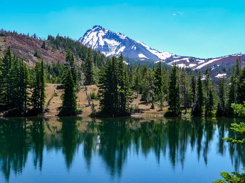 Millican Crater/Matthieu Lakes Loop