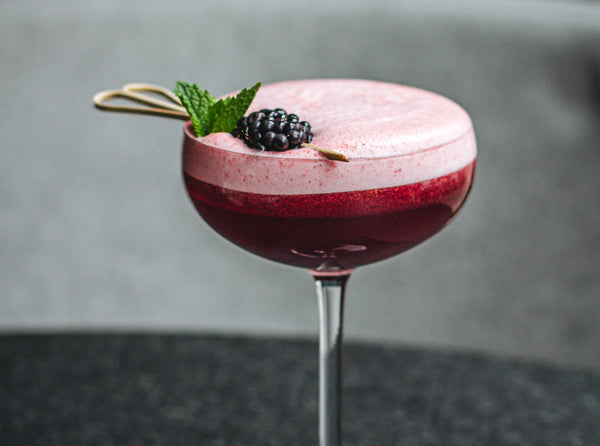 berry cocktail tea infused drink