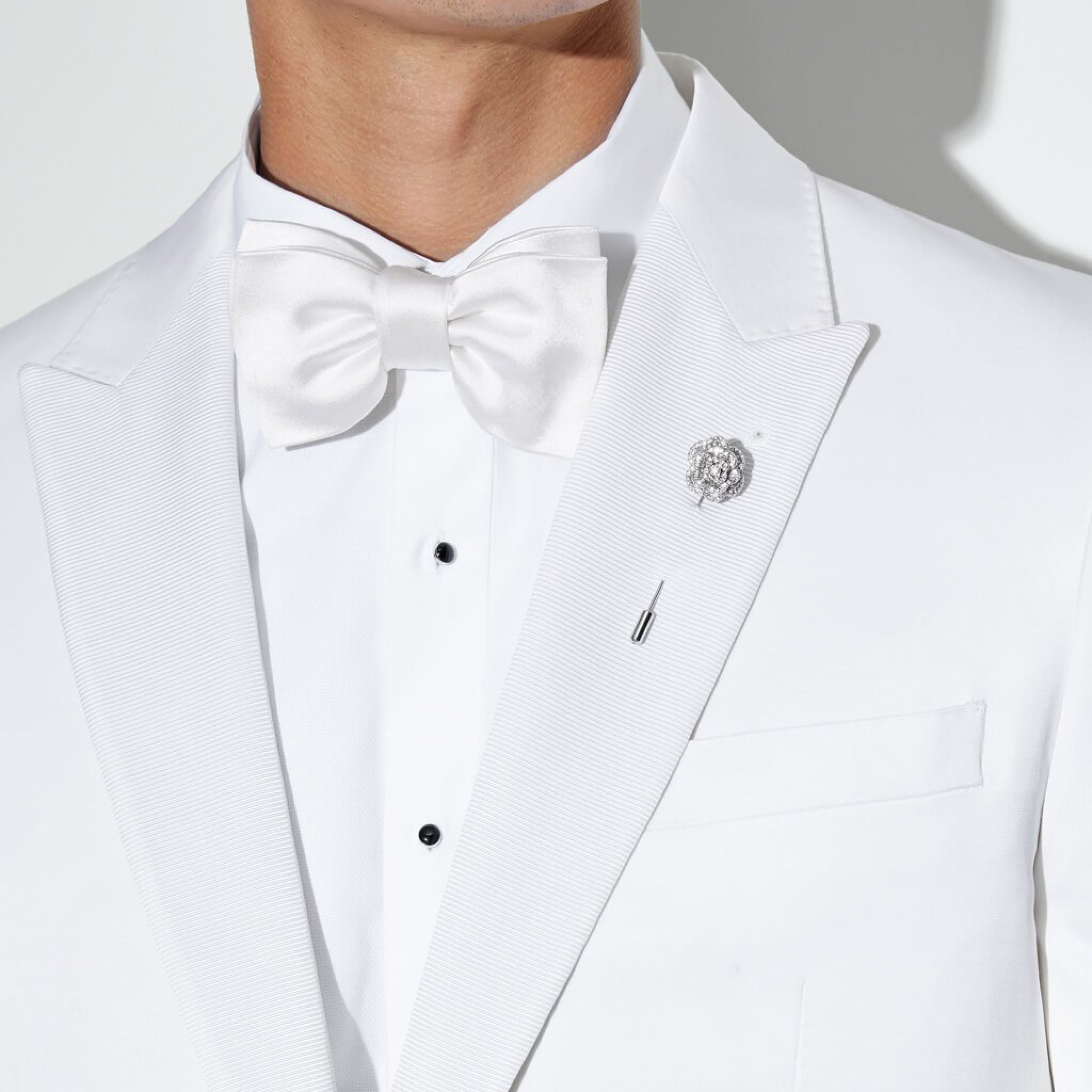 Men's Italian Silk Bow Tie - Ivory Formal - Elizabetta