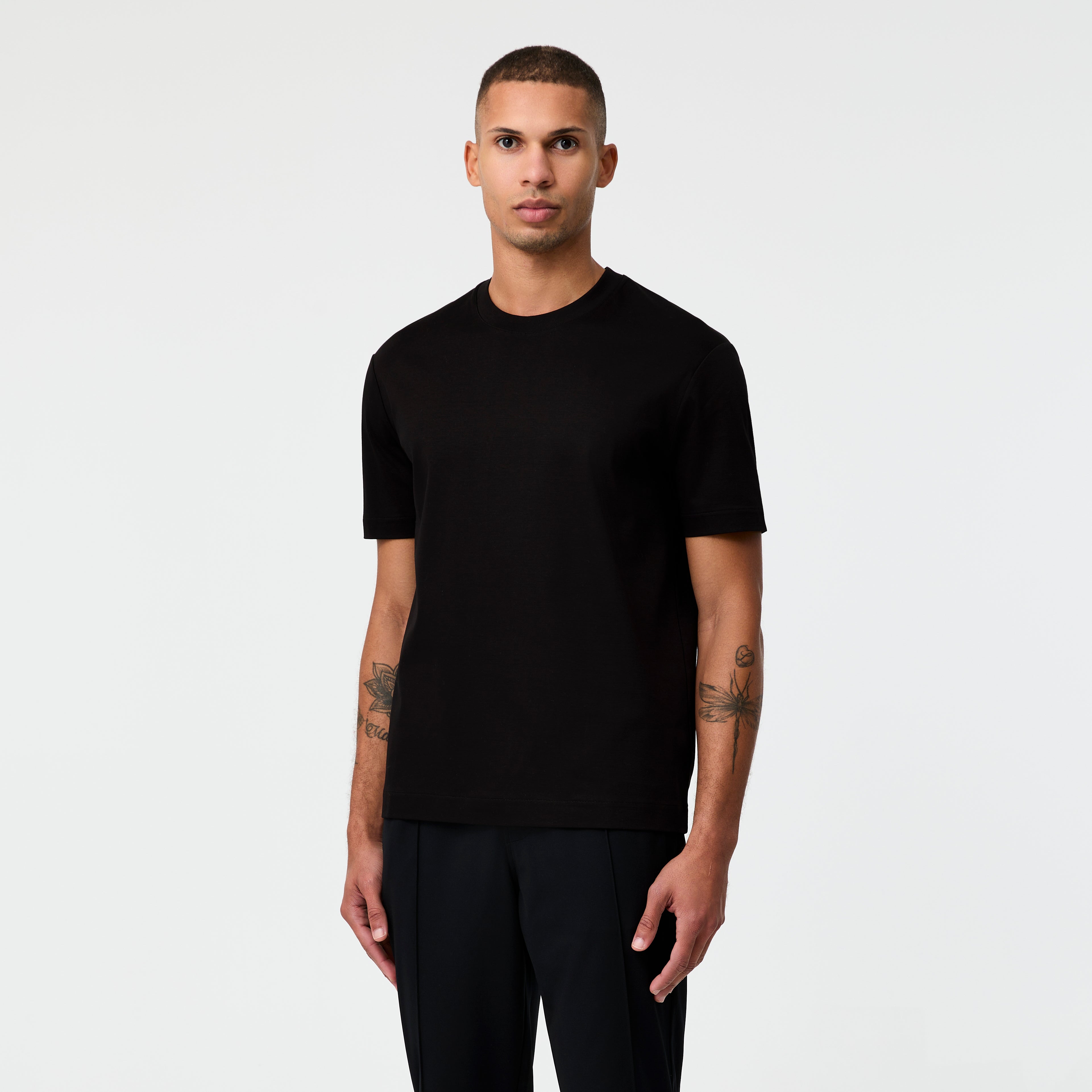 Relaxed Fit Crew Neck T-shirt Black - Calibre Menswear