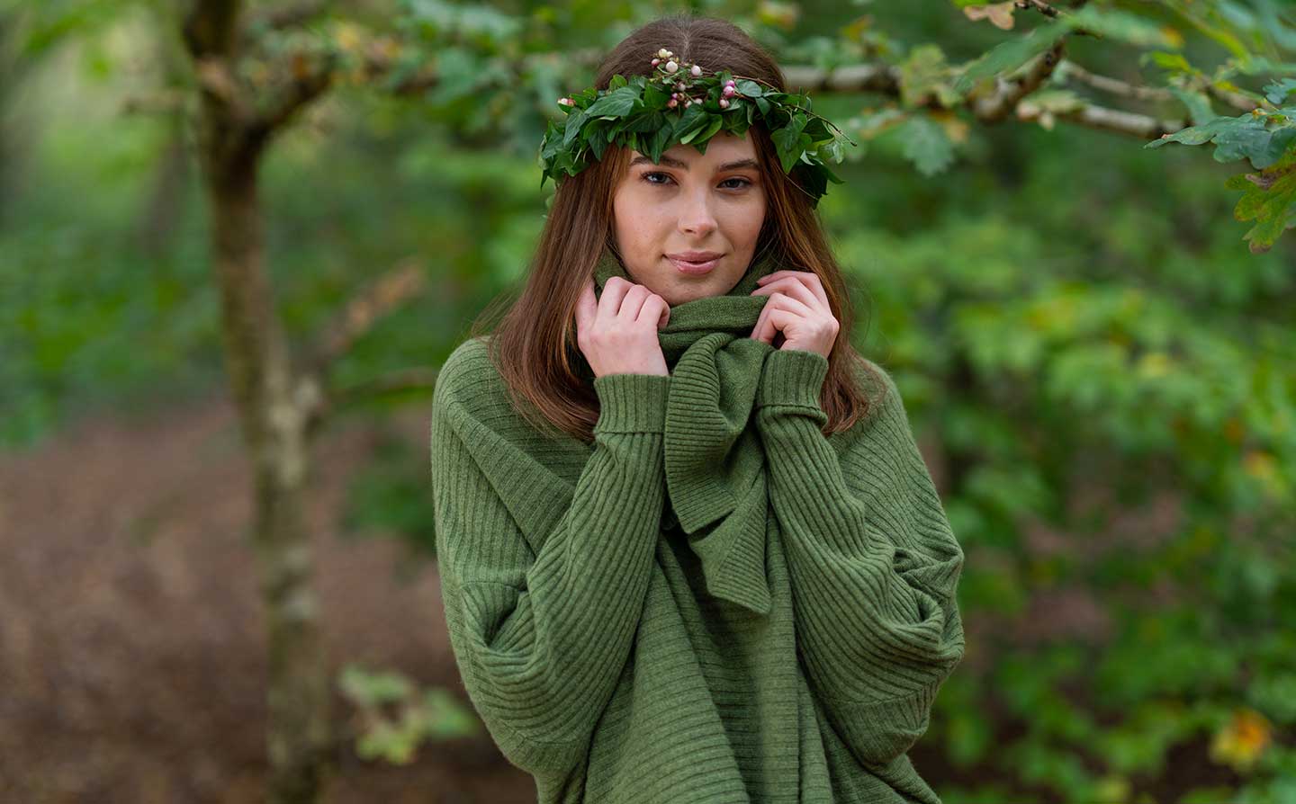 abigail rib cashmere jumper worn with classic cashmere scarf in the forest