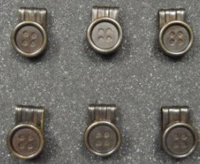 boutons amovibles pour bretelles
