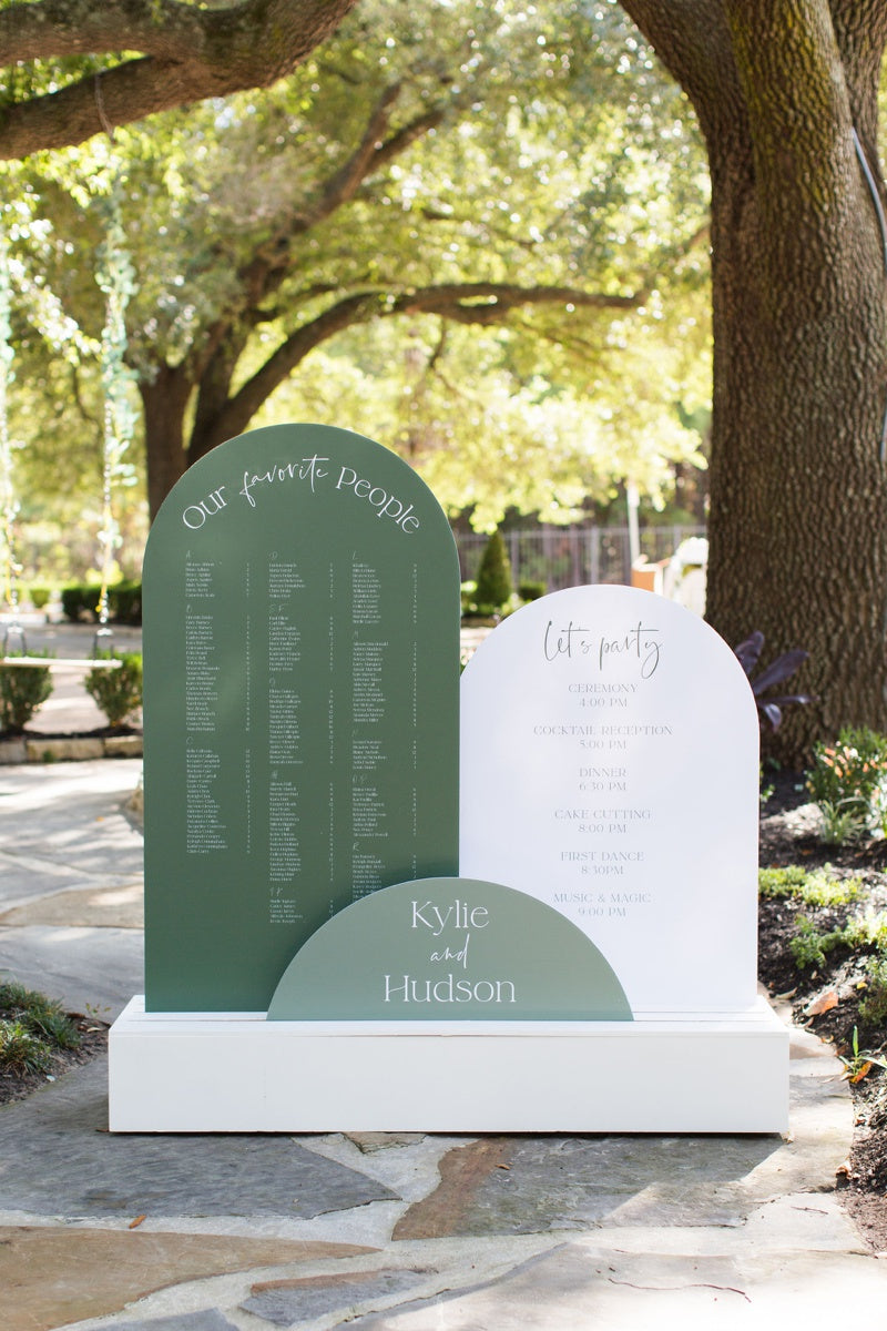 White and sage green wedding sign display by Lily & Roe Co.