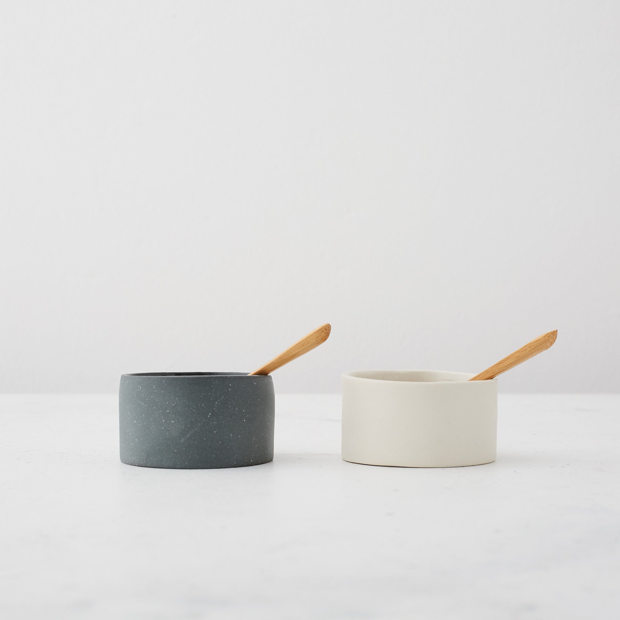 ceramic salt and pepper bowls