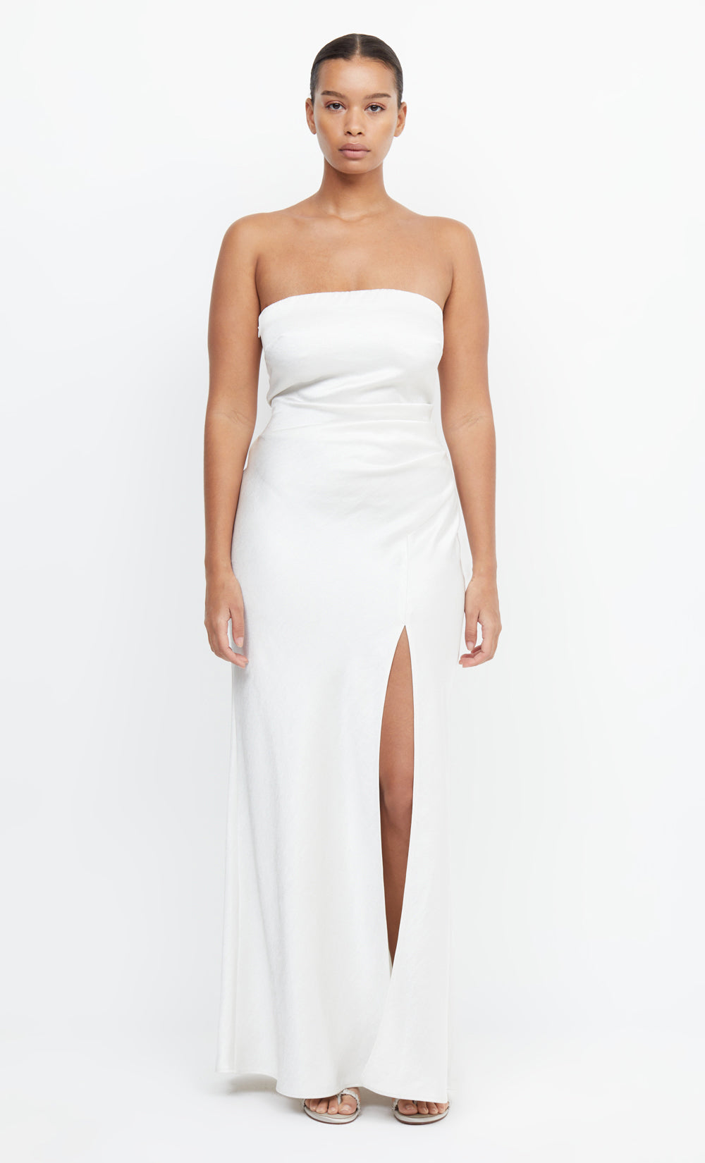 https://cdn.shopify.com/s/files/1/2994/5224/products/bec-bridge-the-dreamer-strapless-dress-ivory-white-bridal-bridesmaids_2.jpg?v=1680566167