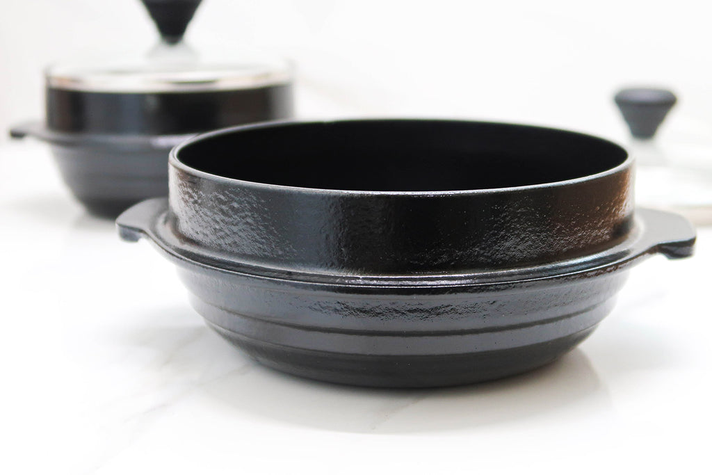 Moosse] Premium Cast Iron Ttukbaegi – Gochujar