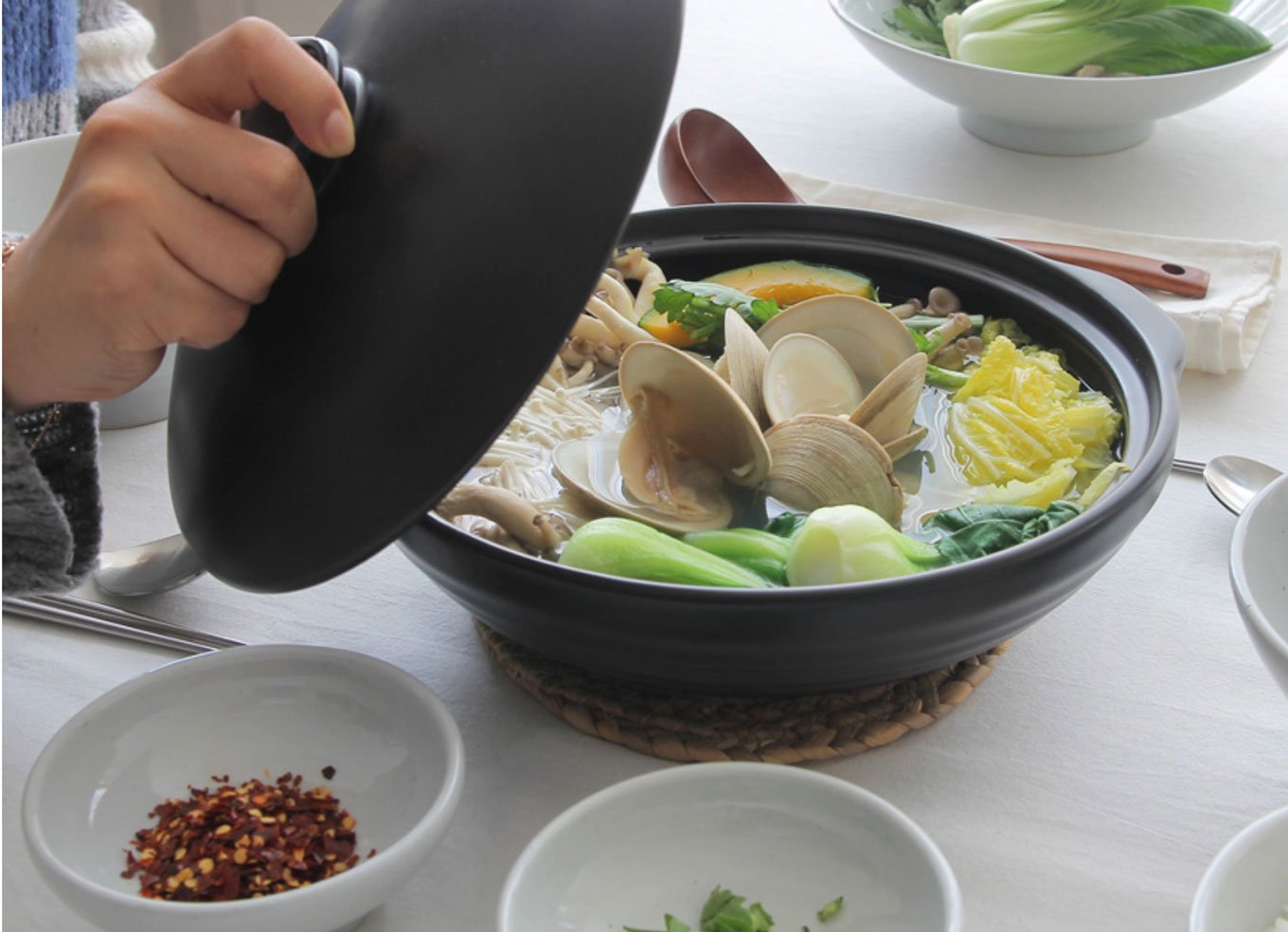 Neo] Premium Jeongol Ttukbaegi (Hot Pot) – Gochujar