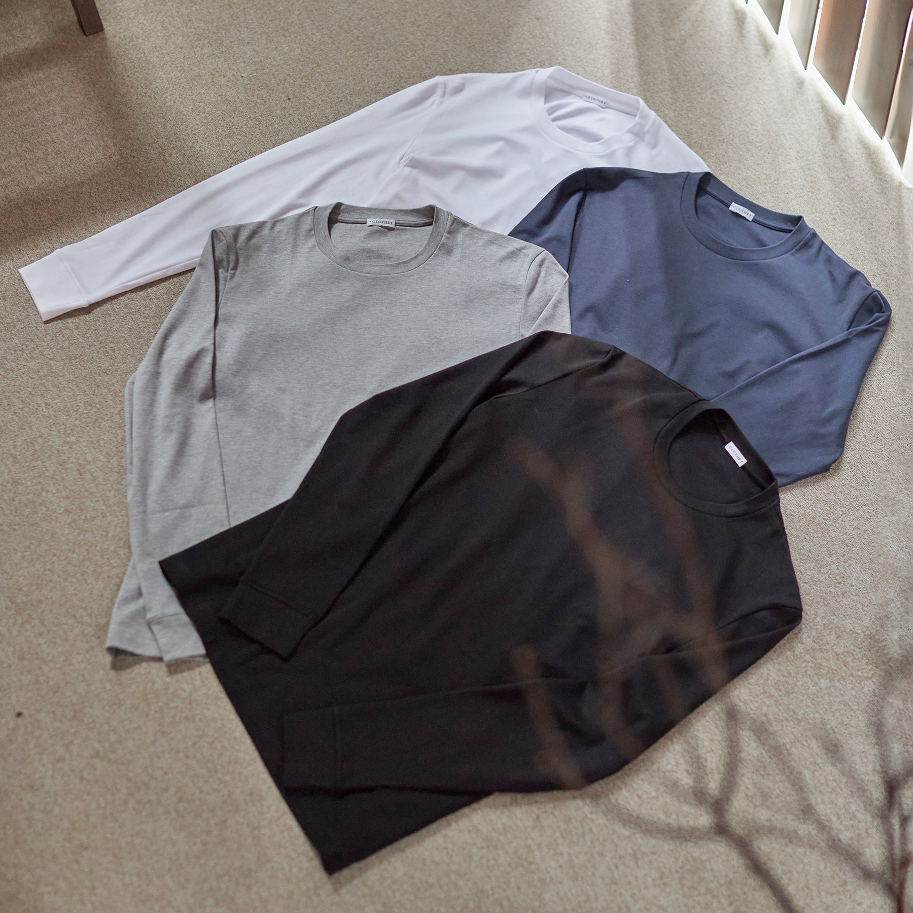 Tailored Long Sleeve T-shirtの商品画像