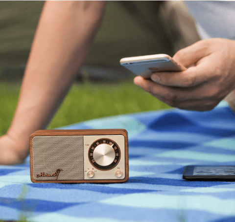 Retro Nostalgia Best Bluetooth Radio Speaker