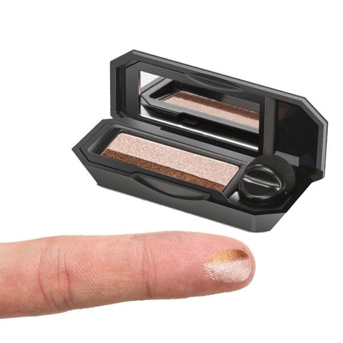 Best Two-Tone One Swipe Eyeshadow