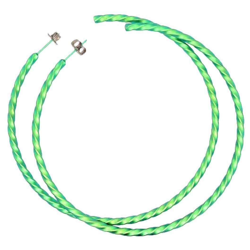 Ti2 Titanium Large Twisted Hoop Earrings - Green