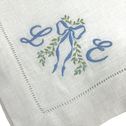Embroidered napkins with butterfly motif