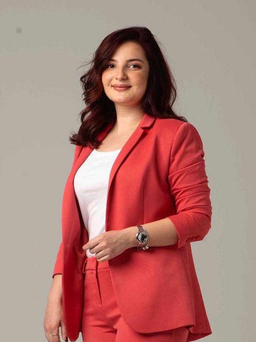 Gokce Unal Uzman Klinik Psikolog Commeetment