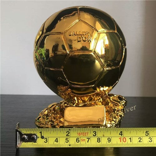 Replica soccer world cup trophy - Fineartsfrance