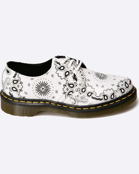 pantofi dr martens