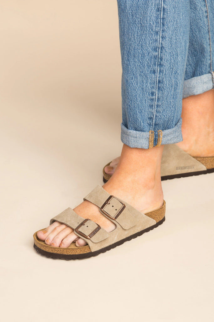 arizona soft footbed suede