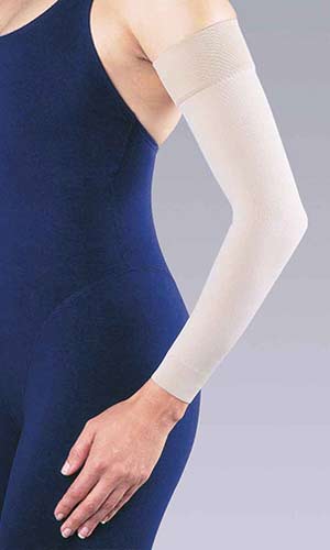 JOBST® Bella™ Lite Armsleeve 15-20 mmHg w/ Gauntlet – Compression