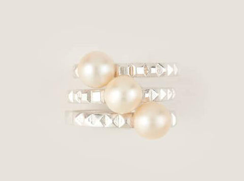 custom ring, pearl ring