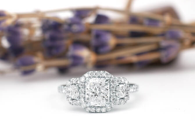 Diamond Halo Engagement Rings